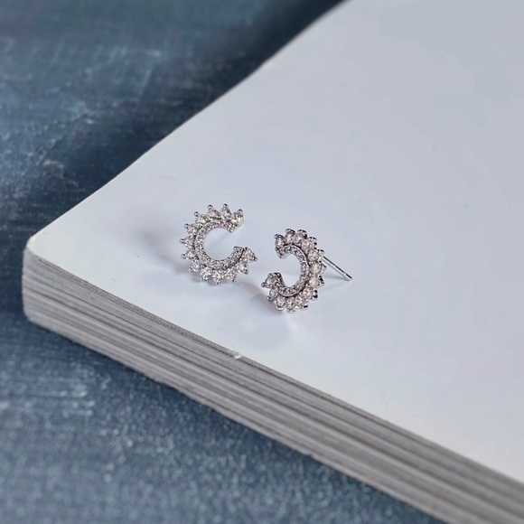 Stud Earrings 925 Sterling Silver 0.5 inch long Silver Color Stylish Zircon - Picture 3 of 8